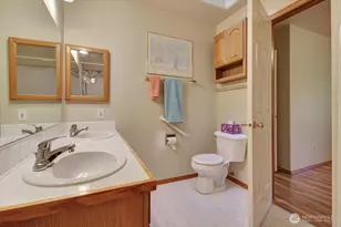 14114 Beverly Park Rd, Edmonds, WA 98026 - Photo 29