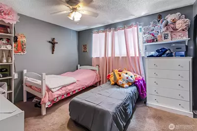 917 A-D 75th Street E, Tacoma, WA 98404 - Photo 17