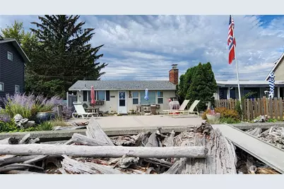 176 Driftwood Shores Road, Camano Island, WA 98282 - Photo 9