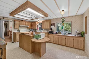 16211 Hackamore Way E, Greenwater, WA 98022 - Photo 9