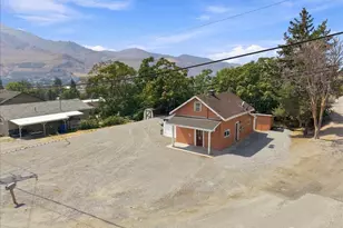 617 N Bradley St, Chelan, WA 98816 - Photo 3