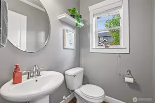 10015 1st St NE, Lake Stevens, WA 98258 - Photo 15
