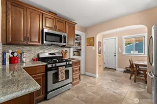 236 S 55th St, Tacoma, WA 98408 - Photo 9