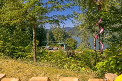 9273 Black Mountain Lane, Maple Falls, WA 98266 - Photo 11