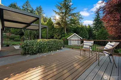 904 7th Court, Fox Island, WA 98333 - Photo 37