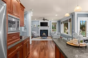 904 7th Ct, Fox Island, WA 98333 - Photo 11