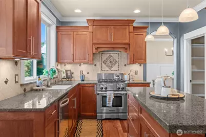 904 7th Court, Fox Island, WA 98333 - Photo 13