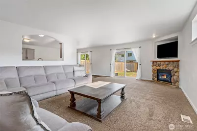 1212 192nd Street Ct E, Spanaway, WA 98374 - Photo 3