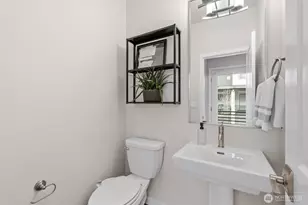 964 7th Ave NE, Issaquah, WA 98029 - Photo 13