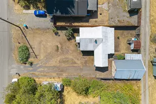2021 N Tower Ave, Centralia, WA 98531 - Photo 5