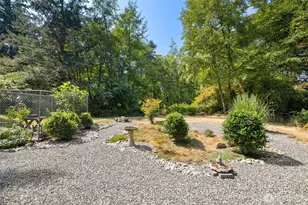 3388 Leroy Cir, Clinton, WA 98236 - Photo 29
