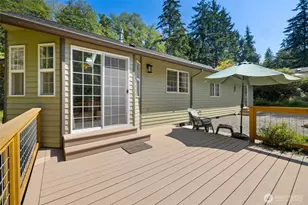 3388 Leroy Cir, Clinton, WA 98236 - Photo 25