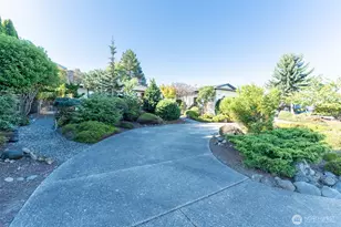 1340 E 8th St, Port Angeles, WA 98362 - Photo 3