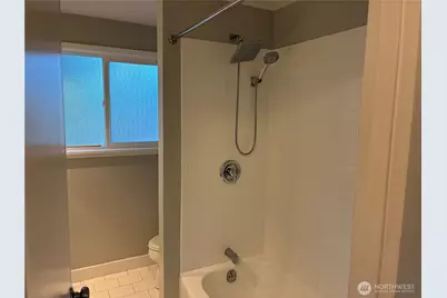 2333 Edmunds Avenue NE, Renton, WA 98056 - Photo 13