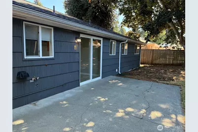2333 Edmunds Avenue NE, Renton, WA 98056 - Photo 15