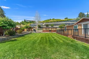 390 Sunnyslope Heights Rd, Wenatchee, WA 98801 - Photo 29