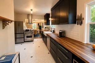 6327 34th Ave SW, Seattle, WA 98126 - Photo 13