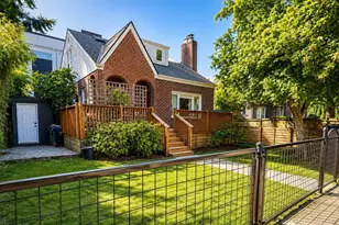 6327 34th Ave SW, Seattle, WA 98126 - Photo 3
