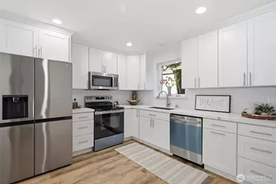 654 NW 53 Street, Seattle, WA 98107 - Photo 19