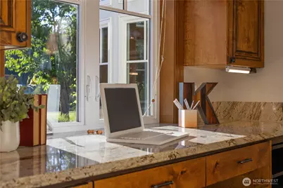 905 250th Avenue NE, Sammamish, WA 98074 - Photo 25