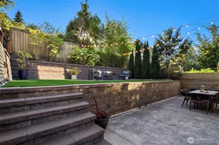 4025 Burton Pl W, Seattle, WA 98199 - Photo 25
