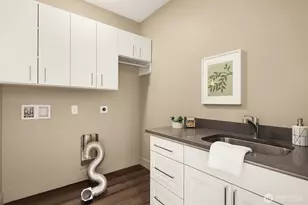 4025 Burton Pl W, Seattle, WA 98199 - Photo 37