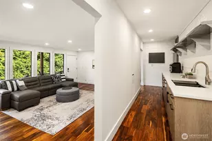 9360 Mercerwood Dr, Mercer Island, WA 98040 - Photo 27
