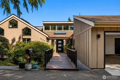 9360 Mercerwood Drive, Mercer Island, WA 98040 - Photo 1
