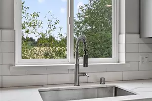 1806 25th St, Snohomish, WA 98290 - Photo 5