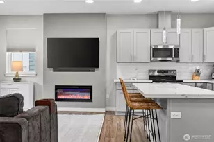 1806 25th St, Snohomish, WA 98290 - Photo 3