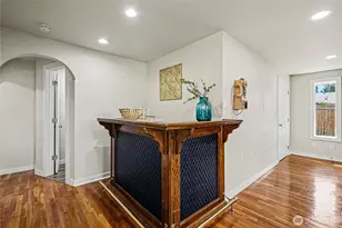 1121 Military Rd E, Tacoma, WA 98445 - Photo 15