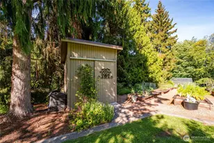 14940 Benson Heights Pl, Bow, WA 98232 - Photo 35