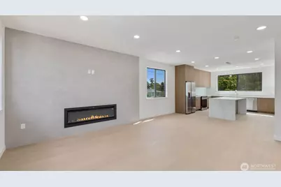3945 S Morgan Street, Seattle, WA 98118 - Photo 3