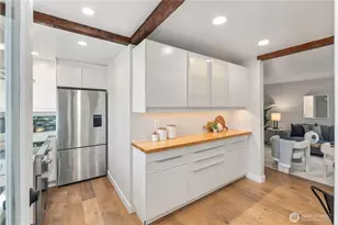 6215 38th Ave NE, Seattle, WA 98115 - Photo 9