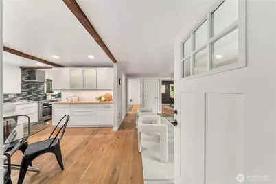 6215 38th Avenue NE, Seattle, WA 98115 - Photo 5