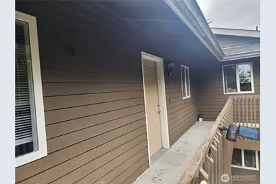27521 Pioneer Highway #103, Stanwood, WA 98292 - Photo 13