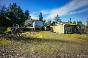 8161 Sandy Rd NE, Bremerton, WA 98311 - Photo 1