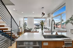 2708 Franklin Ave E, Seattle, WA 98102 - Photo 19