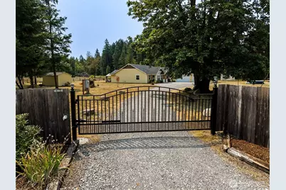 15425 Smith Prairie Road SE, Yelm, WA 98597 - Photo 3