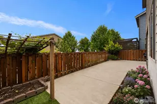 28226 226th Pl SE, Maple Valley, WA 98038 - Photo 33