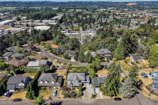 719 Kensington Ave S, Kent, WA 98030 - Photo 29
