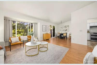 204 Mountain Park Boulevard SW #C302, Issaquah, WA 98027 - Photo 3