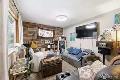 16001 Park Avenue S, Spanaway, WA 98387 - Photo 17