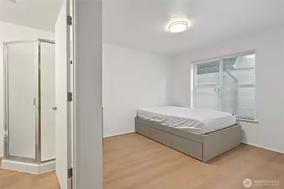 5612 C Roosevelt Way NE, Seattle, WA 98105 - Photo 17