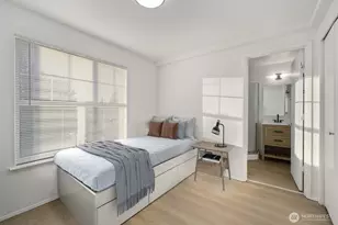 5612 C Roosevelt Way NE, Seattle, WA 98105 - Photo 15