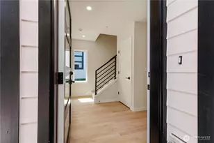 12644 NE 80th St, Kirkland, WA 98033 - Photo 3