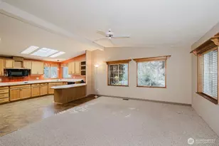 1754 NE Mesford Rd, Poulsbo, WA 98370 - Photo 7
