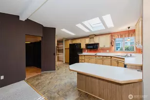1754 NE Mesford Rd, Poulsbo, WA 98370 - Photo 15
