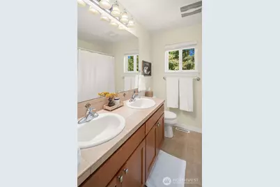 6910 Pinehurst Avenue SE, Snoqualmie, WA 98065 - Photo 29