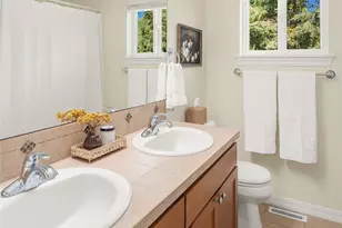 6910 Pinehurst Ave SE, Snoqualmie, WA 98065 - Photo 29